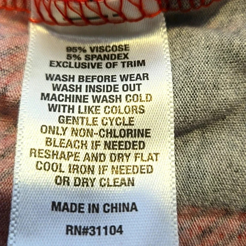 Kim Rogers 2X Red Black Buffalo Plaid Hi-Lo Pullover Top w/ Shoulder Buttons - Picture 7 of 12